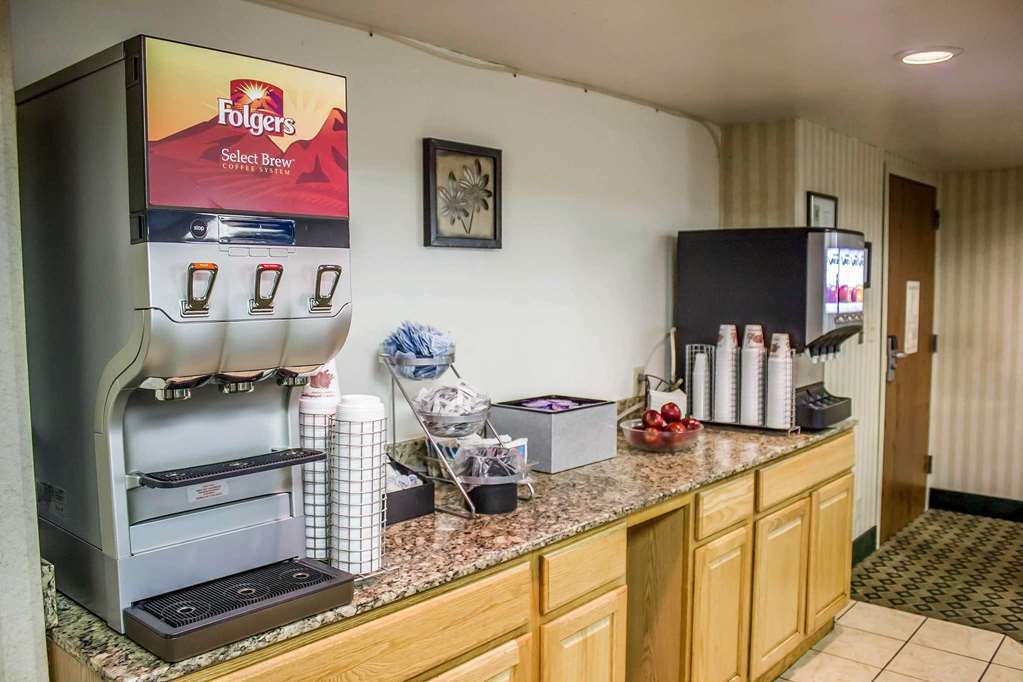 Country Inn & Suites By Radisson, Erie, Pa Kearsarge Ресторан фото